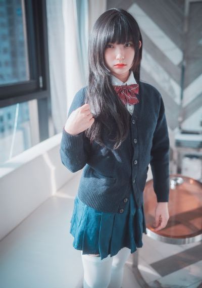 angelina全集观看免费_超清影视在线观看