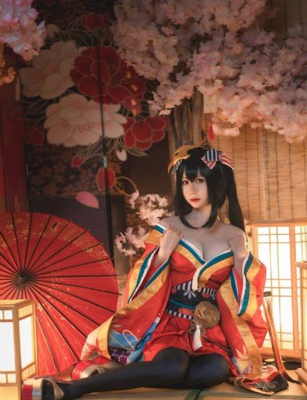 法国满天星高压监狱免费_720手机在线观看